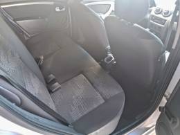 RENAULT - SANDERO - 2011/2011 - Prata - R$ 32.900,00