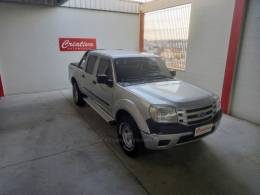 FORD - RANGER - 2010/2011 - Prata - R$ 77.900,00