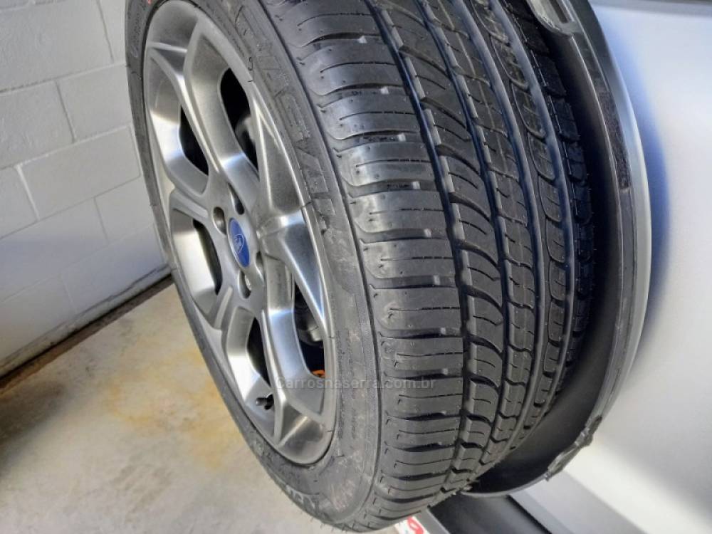 FORD - ECOSPORT - 2019/2020 - Prata - R$ 86.900,00
