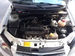 CHEVROLET - CELTA - 2014/2015 - Branca - R$ 35.900,00