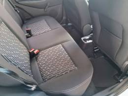 FORD - KA - 2014/2015 - Branca - R$ 41.900,00