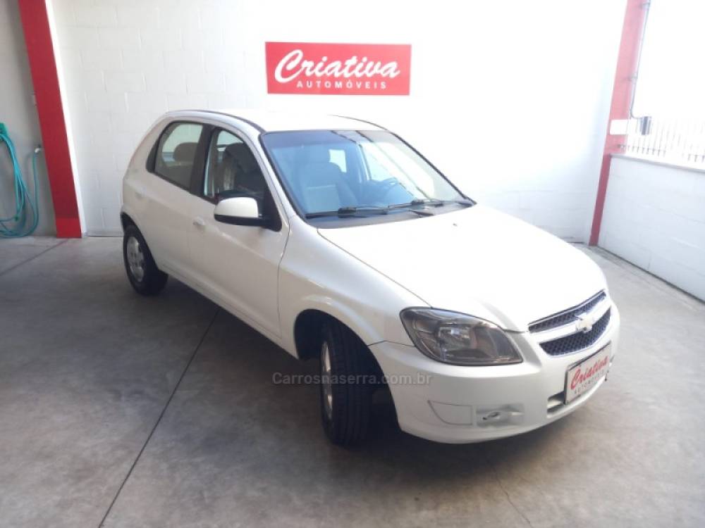 CHEVROLET - CELTA - 2014/2015 - Branca - R$ 35.900,00