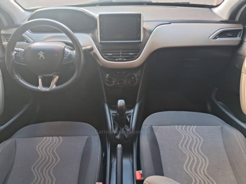PEUGEOT - 2008 - 2018/2019 - Branca - R$ 61.900,00