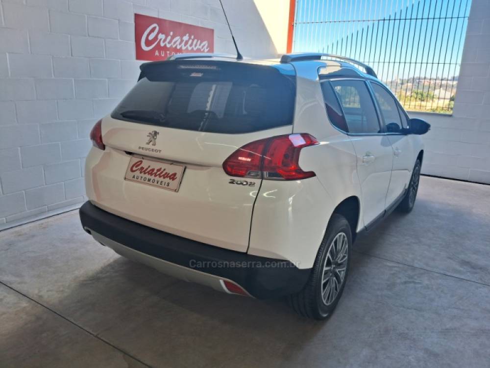 PEUGEOT - 2008 - 2018/2019 - Branca - R$ 61.900,00