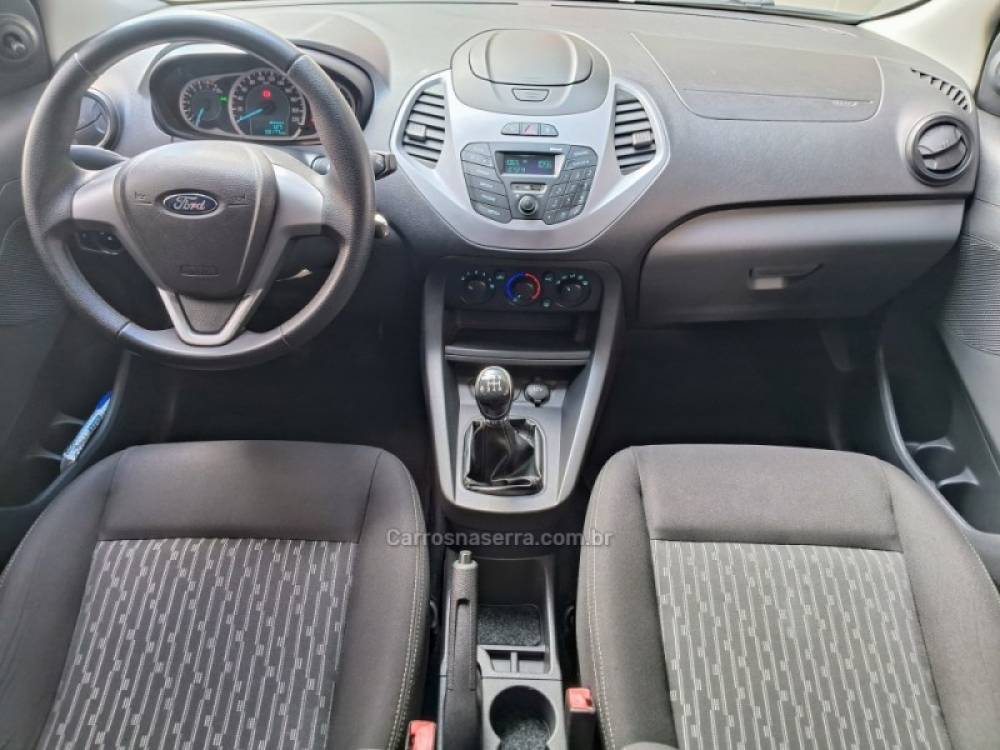 FORD - KA - 2014/2015 - Branca - R$ 41.900,00