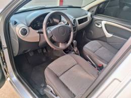 RENAULT - SANDERO - 2011/2011 - Prata - R$ 32.900,00