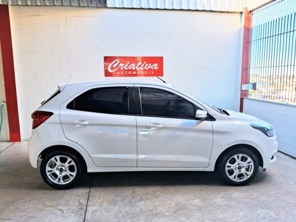 FORD - KA - 2014/2015 - Branca - R$ 41.900,00