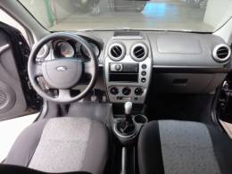 FORD - FIESTA - 2011/2012 - Preta - R$ 35.900,00