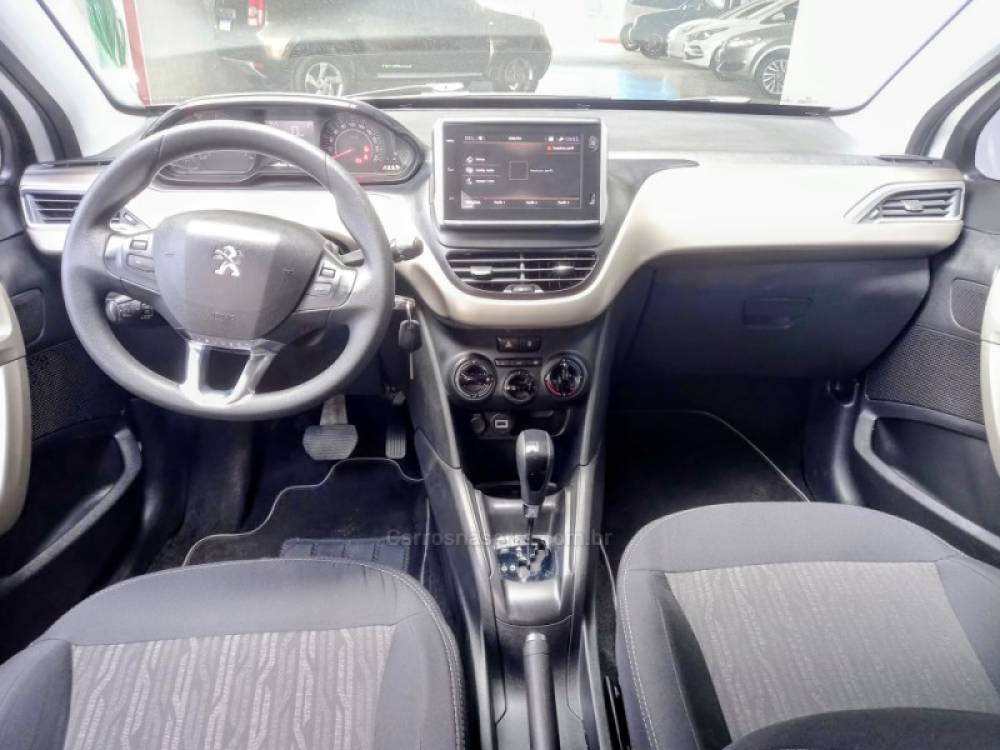 PEUGEOT - 2008 - 2021/2022 - Branca - R$ 69.900,00