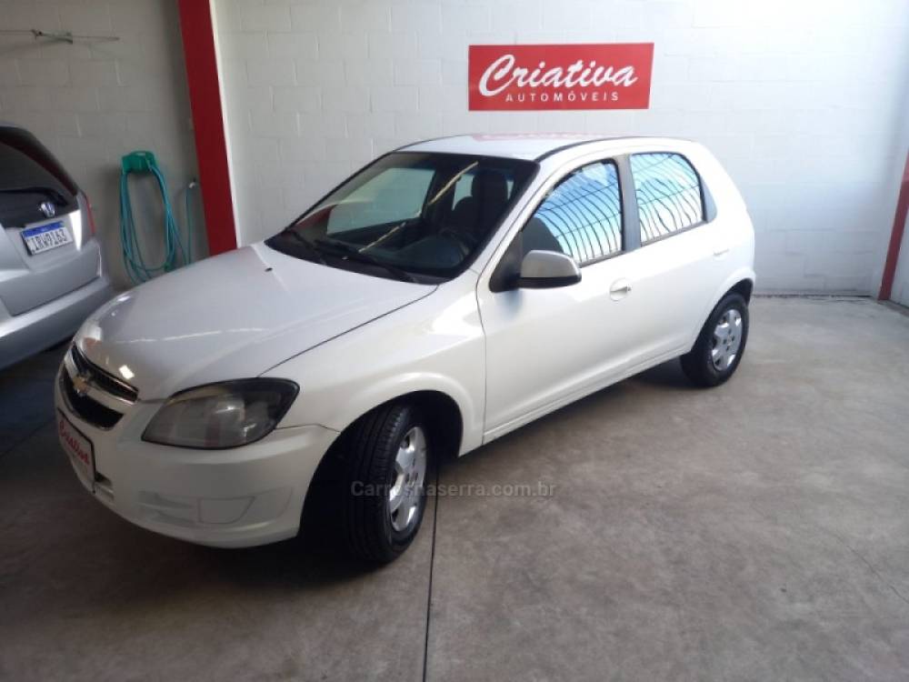 CHEVROLET - CELTA - 2014/2015 - Branca - R$ 35.900,00